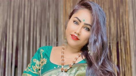 priyanka pandit private video|priyanka pandit bhojpuri actress.